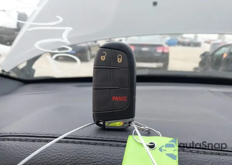 2022 Jeep Compass Altitude 4X4 from USA, damaged, VIN 3C4NJDBBXNT194359